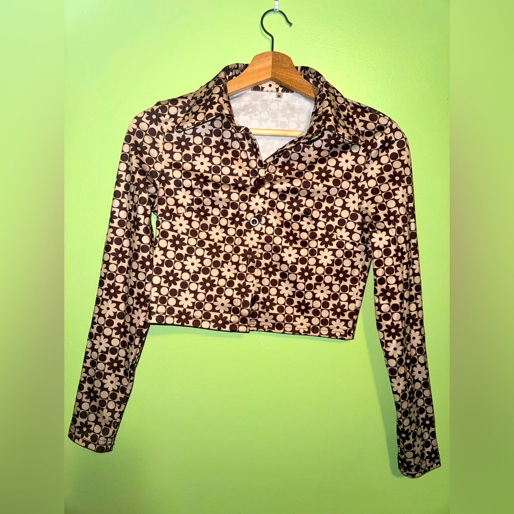 Y2K Cropped Button Up - Picture 2 of 2